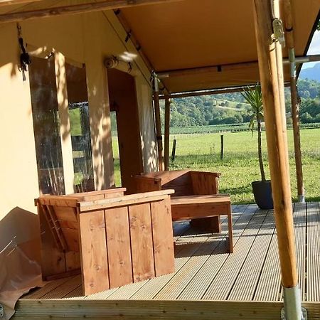 Tente Safari Lodge Ferme Carrique Tardets-Sorholus Bagian luar foto